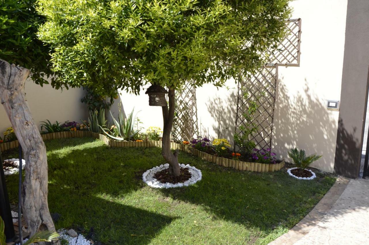 Artista B&B Càbras Buitenkant foto